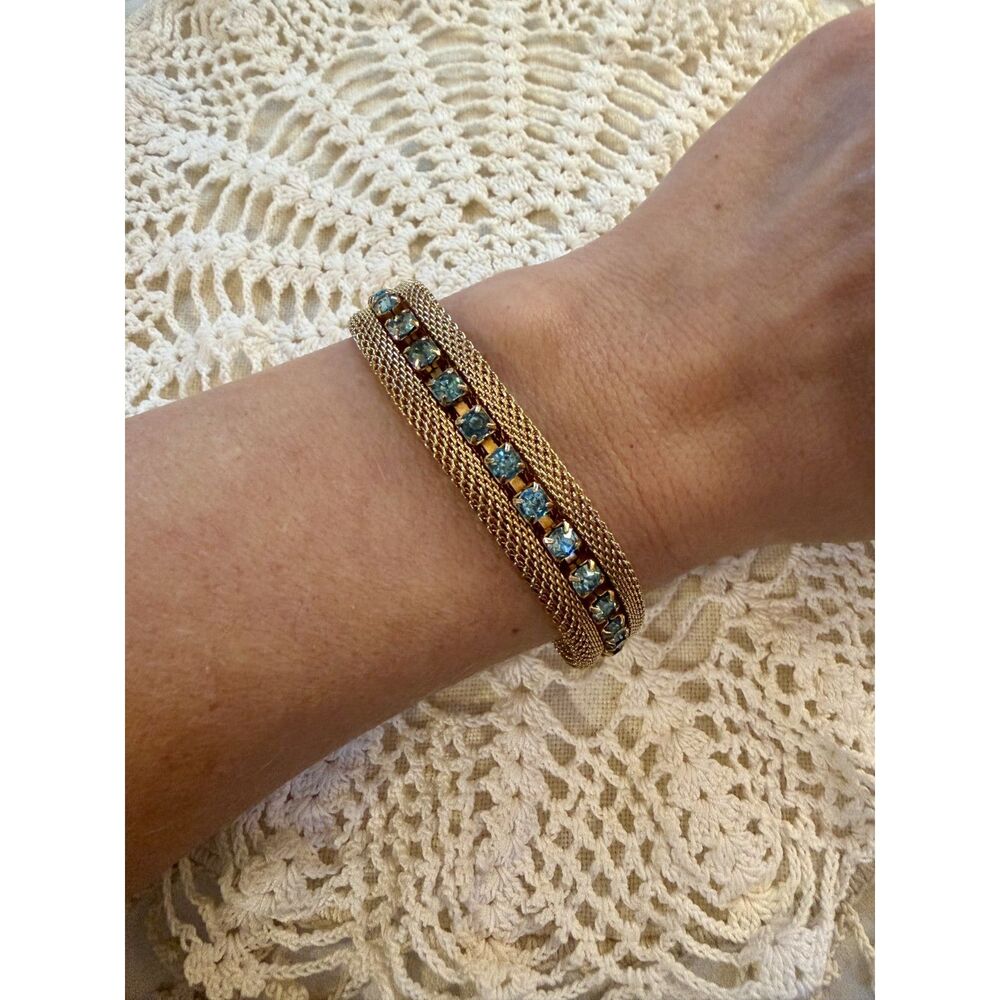 Vintage SAC Sarah Coventry Gold Tone Mesh Aquamarine Blue Rhinestone Bracelet